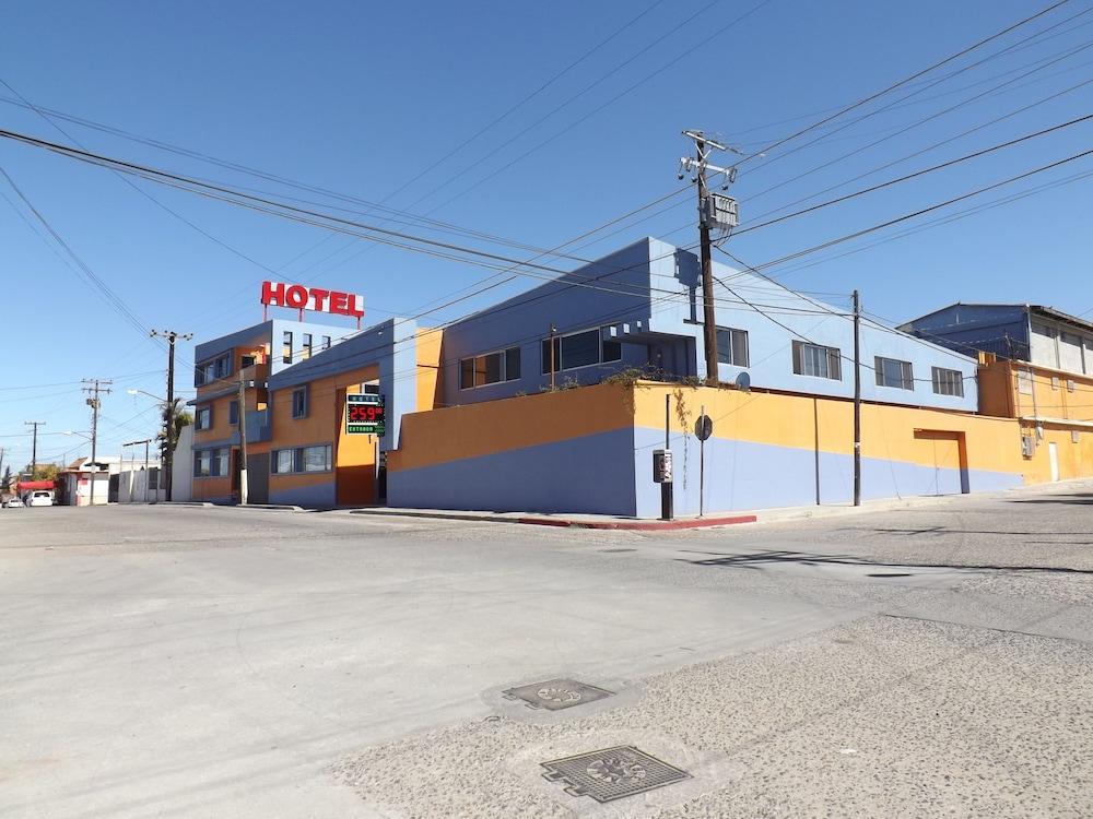 Hotel Los Altos Tijuana Exterior photo